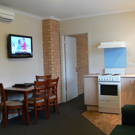 Begonia City Motor Inn Ballarat Exterior photo